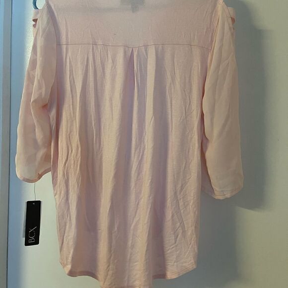 BCX NWT  Lattice-Sleeve Top blush pink size medium - Picture 5 of 8